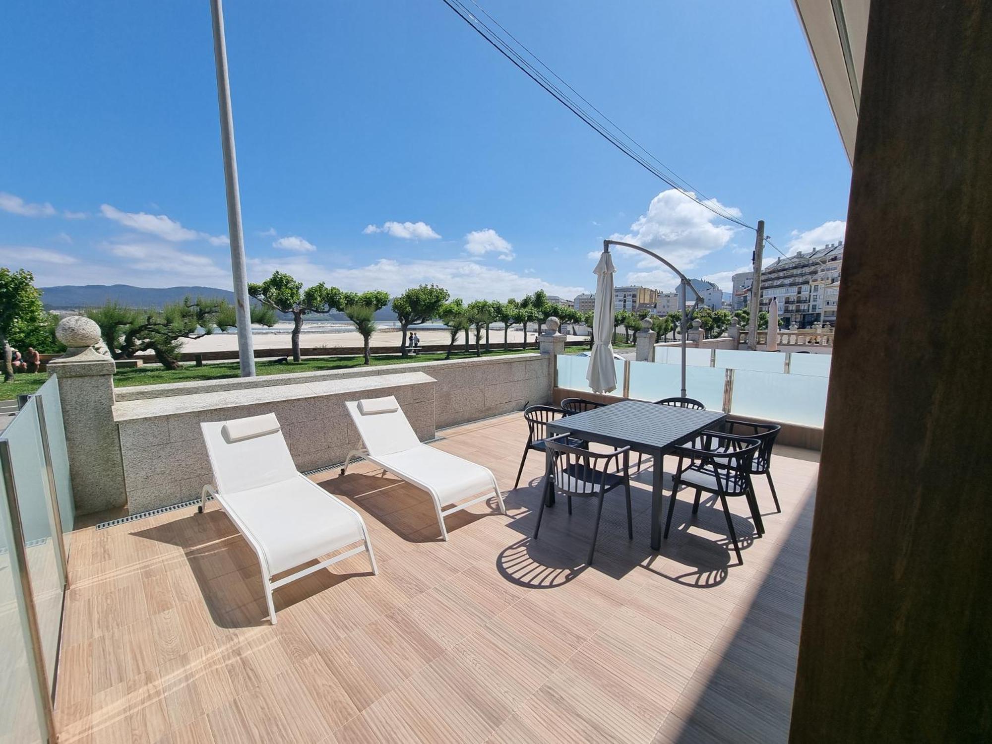 Ferienwohnung Foz Playa Rapadoira - Bajos Con Terraza Exterior foto
